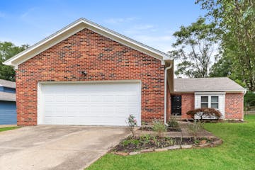 11315 PRINCE GEORGE CT LOUISVILLE, KY 40241